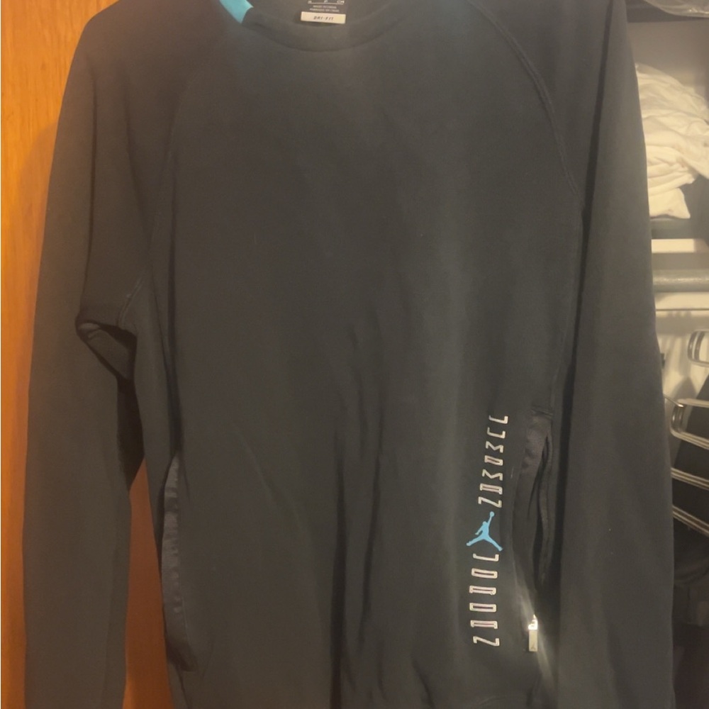 Jordan 12 crew neck men’s S